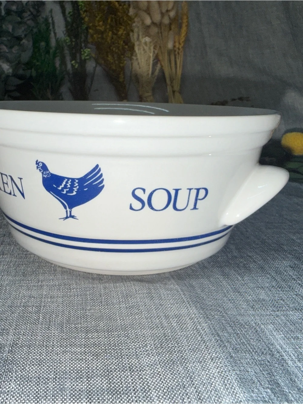 Vintage Chicken Soup Bowl Crock Blue White Milk Glass F.T.D.A Korea 6” Handles